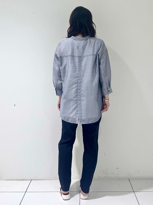 そんさんの「INDIVI｜【洗える／レイヤードにも活躍】ペプラムインナートップス」を使ったコーディネート