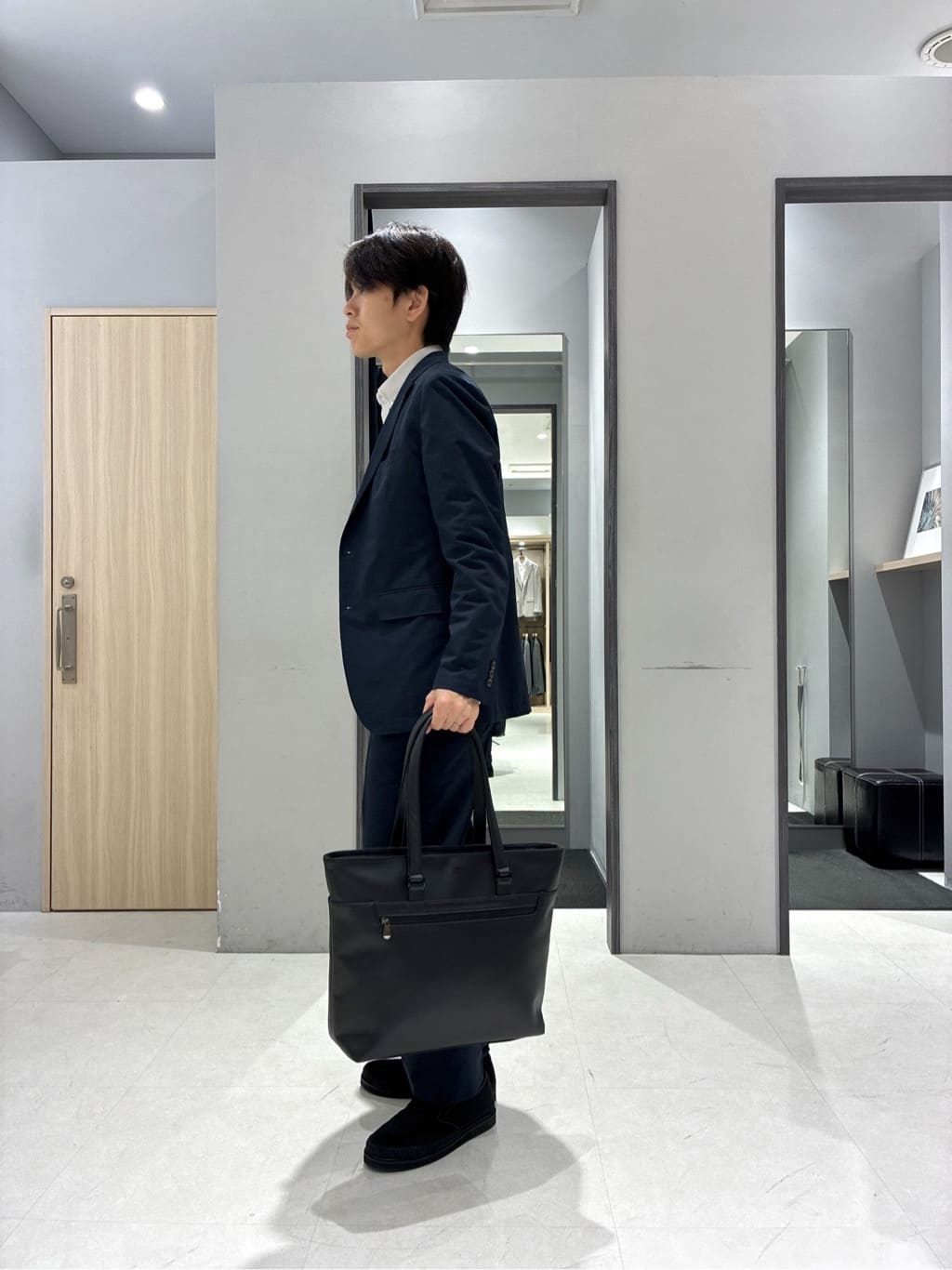 わいずみさんの「TAKEO KIKUCHI｜【抗菌防臭】COOL DOTS（R）ドビープリント ジャケット」を使ったコーディネート