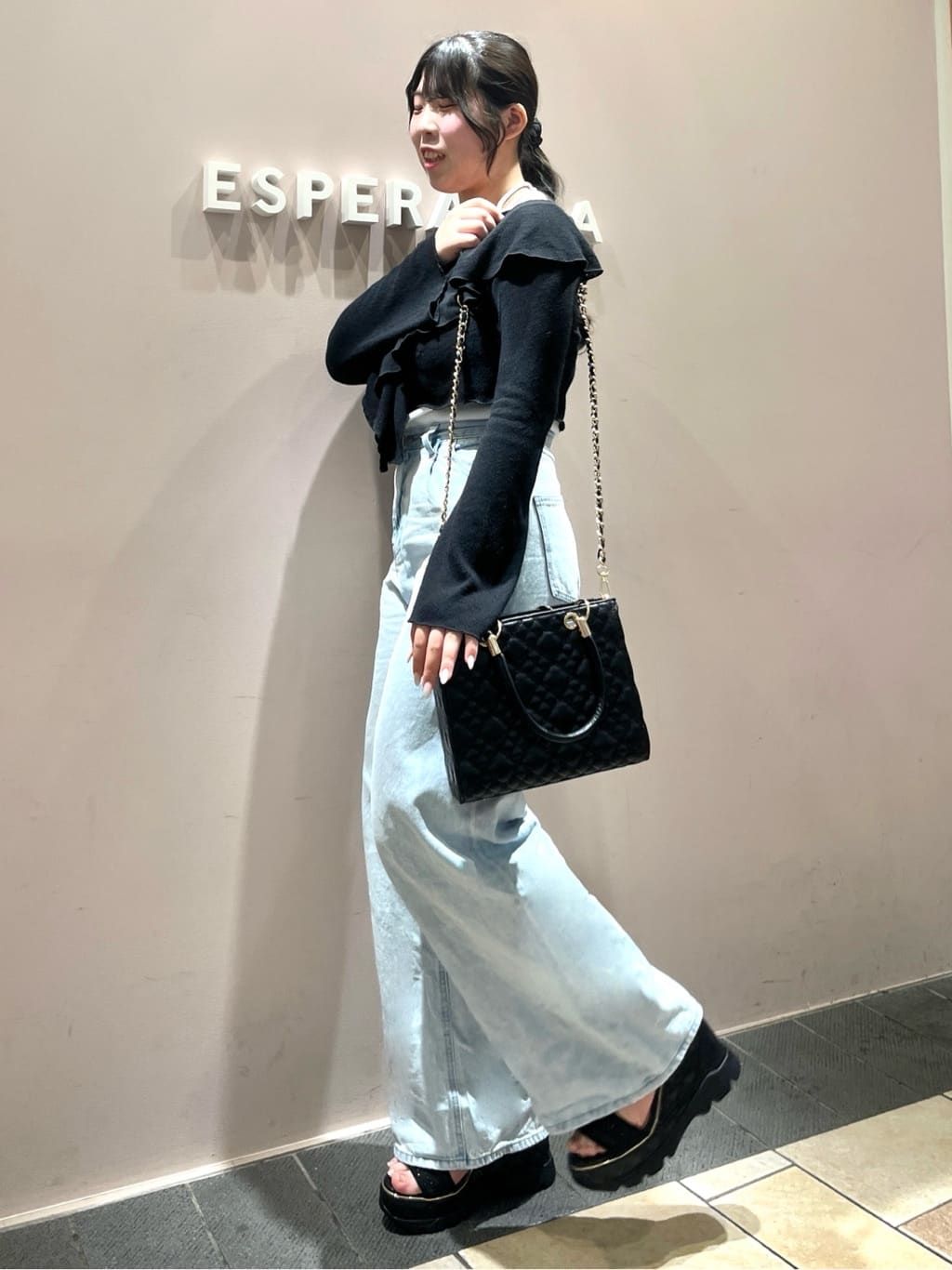 Nさんの「ESPERANZA｜キルティングウェッジソールスポサン」を使ったコーディネート