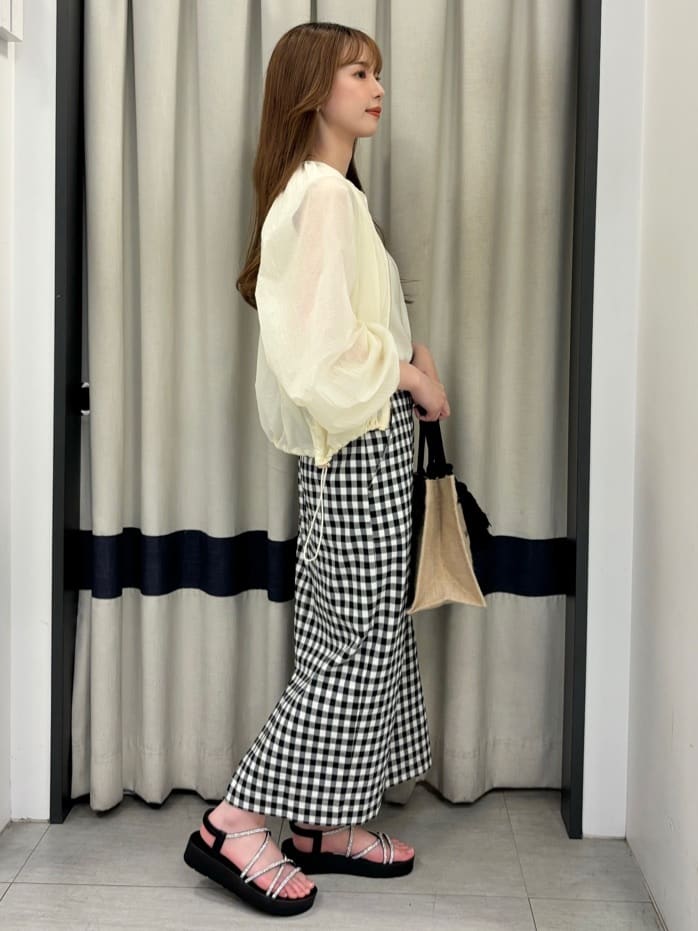 ainaさんの「grove｜」を使ったコーディネート