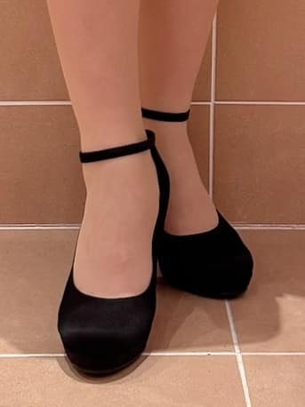 すみれさんの「ESPERANZA｜3WAYチャンキーヒールパンプス」を使ったコーディネート