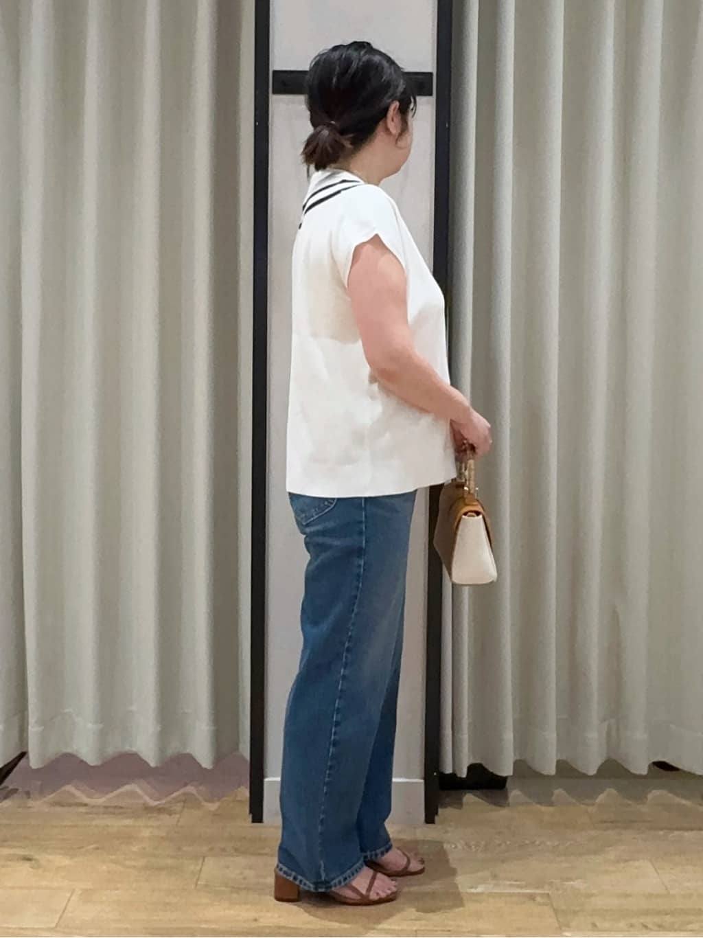SoRAoさんの「grove｜【Lee&times;grove別注】STRAIGHT DENIM PANTS」を使ったコーディネート