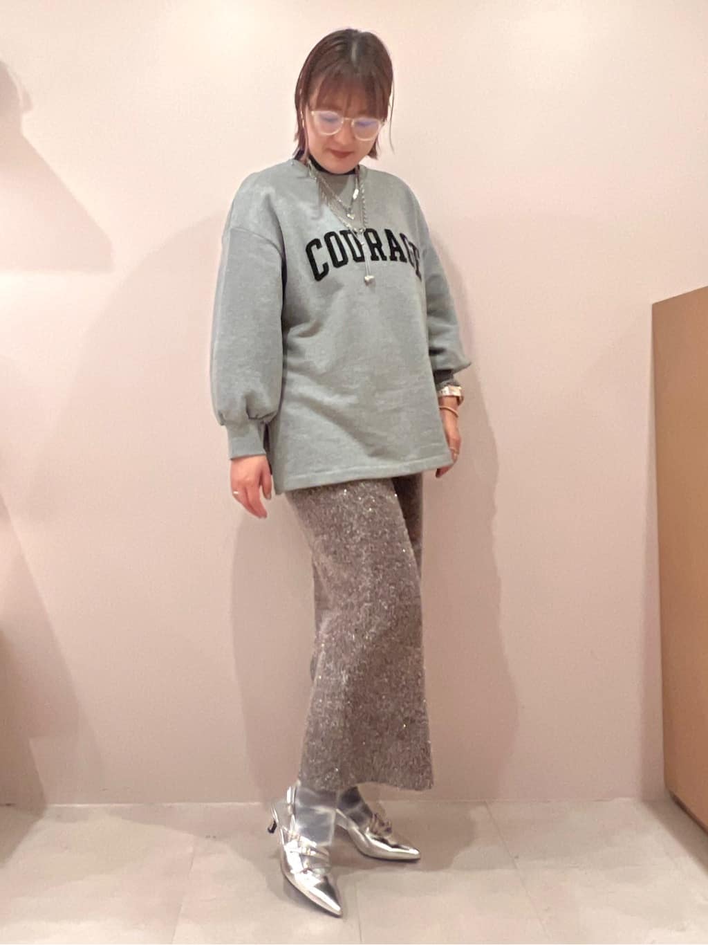 TAKAさんの「ESPERANZA｜バックストラップミドルヒールパンプス」を使ったコーディネート