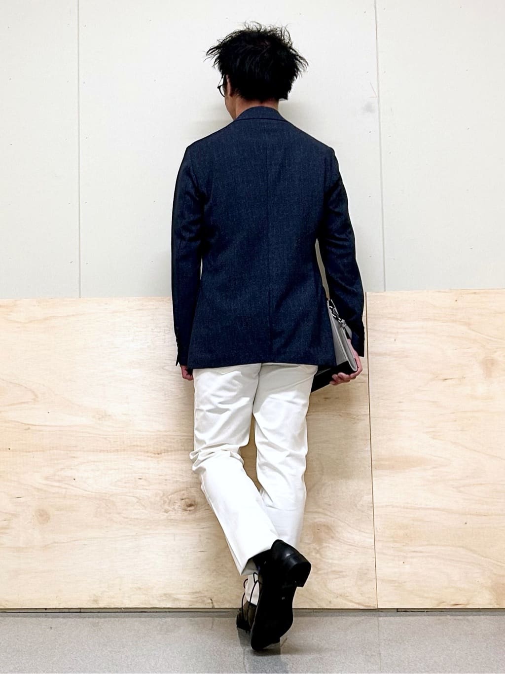 KENJI Iさんの「THE SHOP TK｜【ご好評につき再入荷！！】L字クラッチバッグ 冠婚葬祭/ビジネス/セレモニー/パーティー」を使ったコーディネート