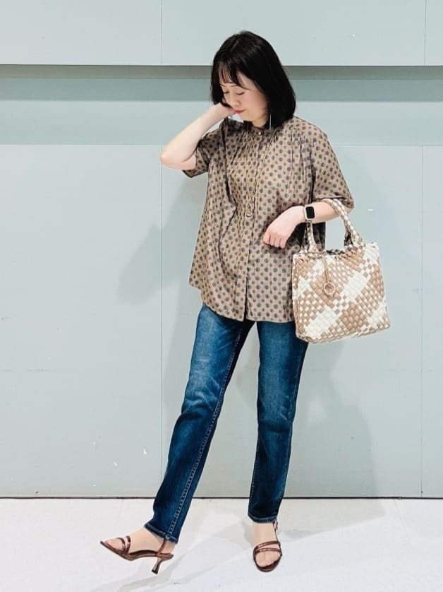 makiさんの「UNTITLED｜【Healthy DENIM&times;UNTITLED】別注 R Mrytle（リマートル）テーパードデニム」を使ったコーディネート