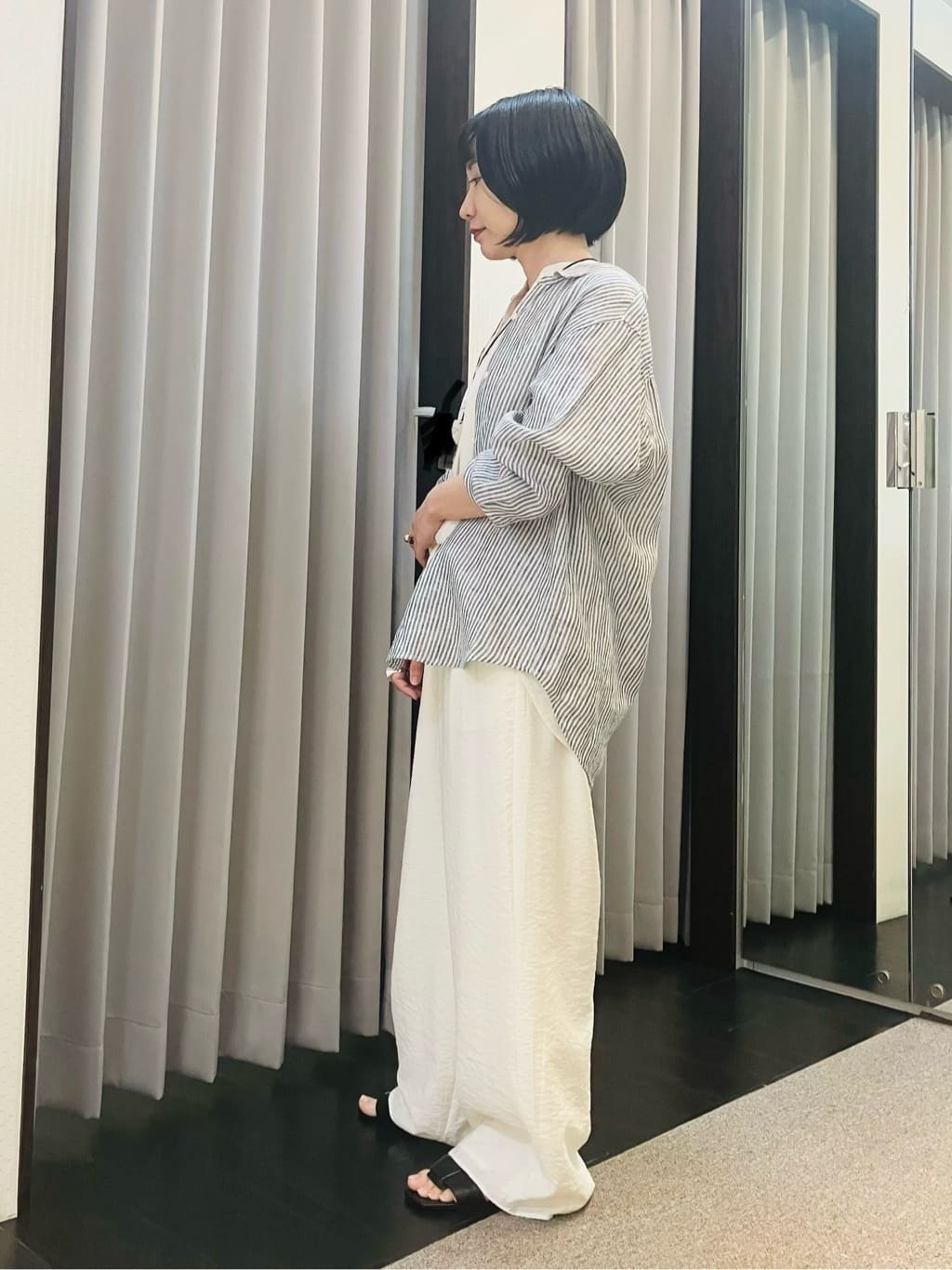 AYAさんの「INDIVI｜【洗える／UVケア／SETUP可能】ドロストワイドパンツ」を使ったコーディネート
