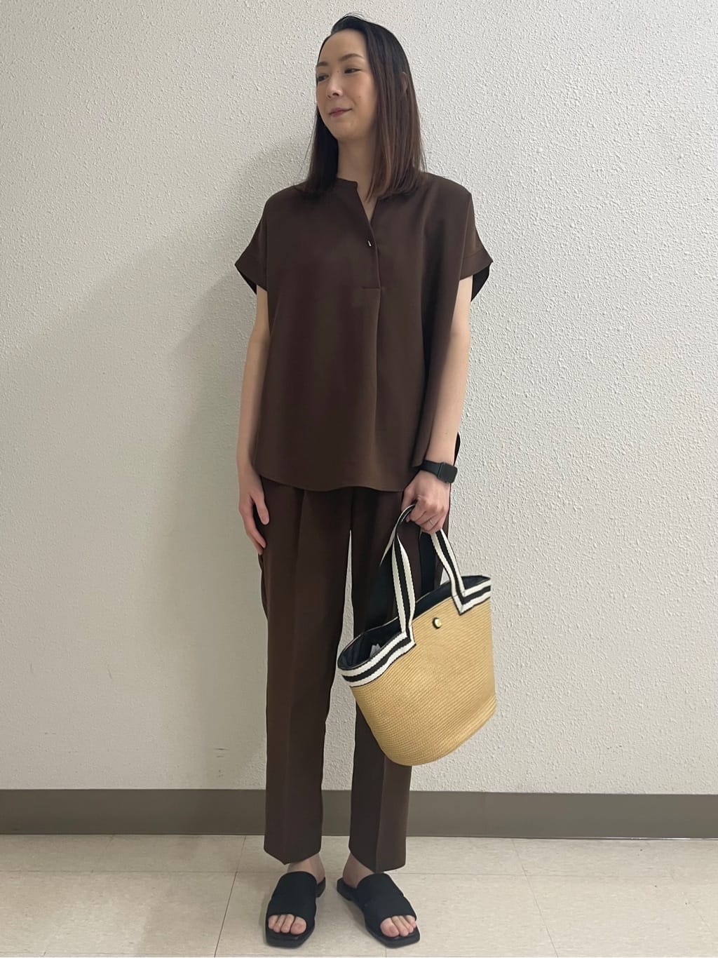 SHIMAさんの「OPAQUE.CLIP｜《7色展開／SS-LLサイズ》ストレッチスキッパーブラウス／セットアップ対応【洗濯機洗い可／防シワ】」を使ったコーディネート