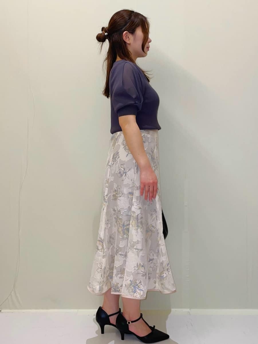 ayumiさんの「OPAQUE.CLIP｜《6色展開／XS-LLサイズ》ドライタッチ デザインスリーブニット【洗濯機洗い可／接触冷感／抗ピル】」を使ったコーディネート