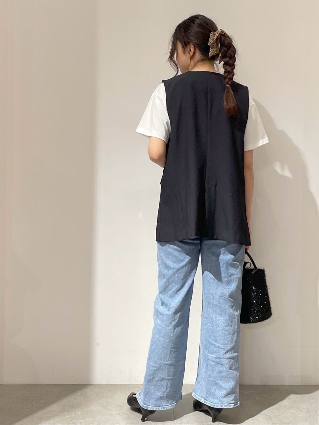 kanahoさんの「OPAQUE.CLIP｜◆フロッキーロゴTシャツ【洗濯機洗い可】」を使ったコーディネート