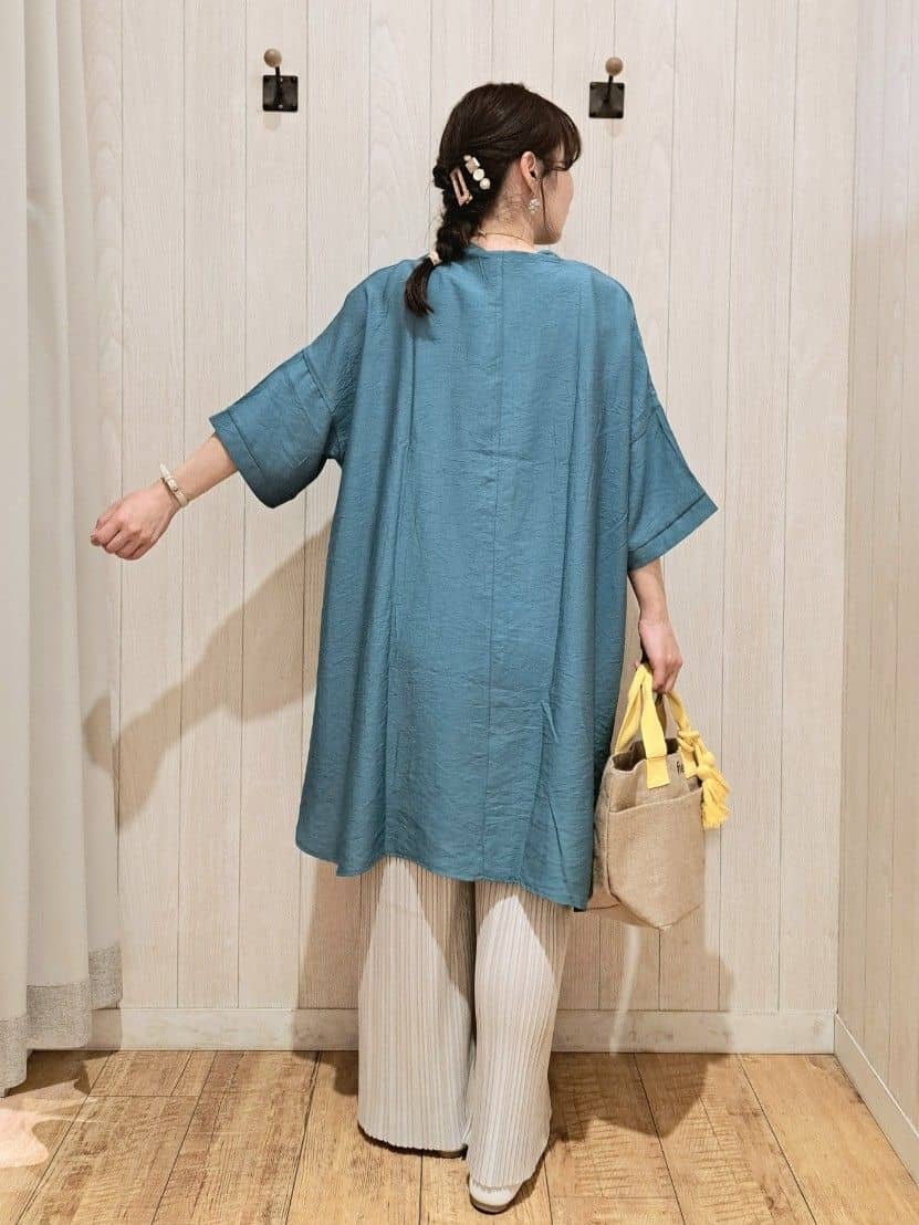 SAKIさんの「SHOO･LA･RUE｜」を使ったコーディネート
