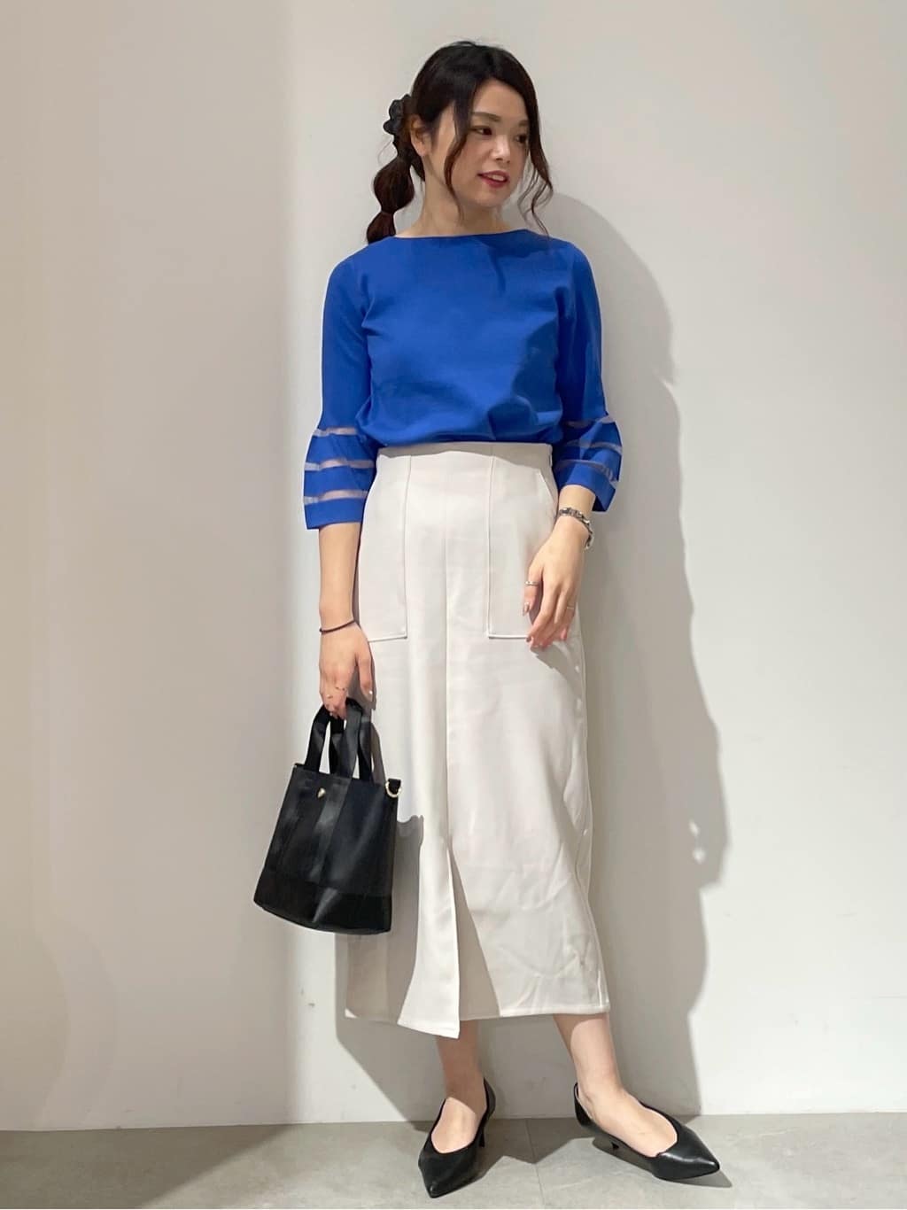 kanahoさんの「OPAQUE.CLIP｜◆《6色展開》シアーボーダーフレアスリーブニット【洗濯機洗い可】」を使ったコーディネート