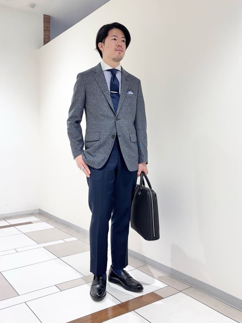及川さんの「TAKEO KIKUCHI｜コインローファー」を使ったコーディネート
