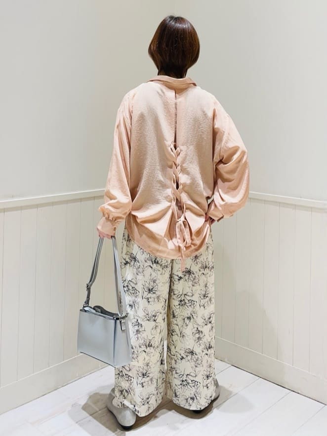あきさんの「SHOO･LA･RUE｜」を使ったコーディネート
