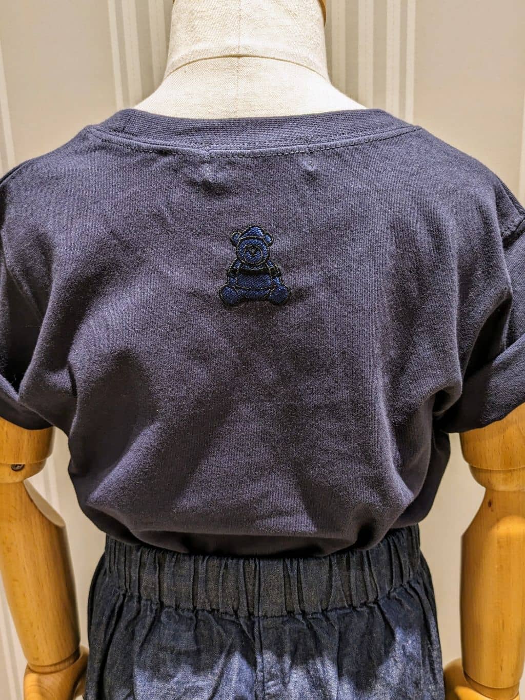 Yoshidaさんの「Dessin｜」を使ったコーディネート