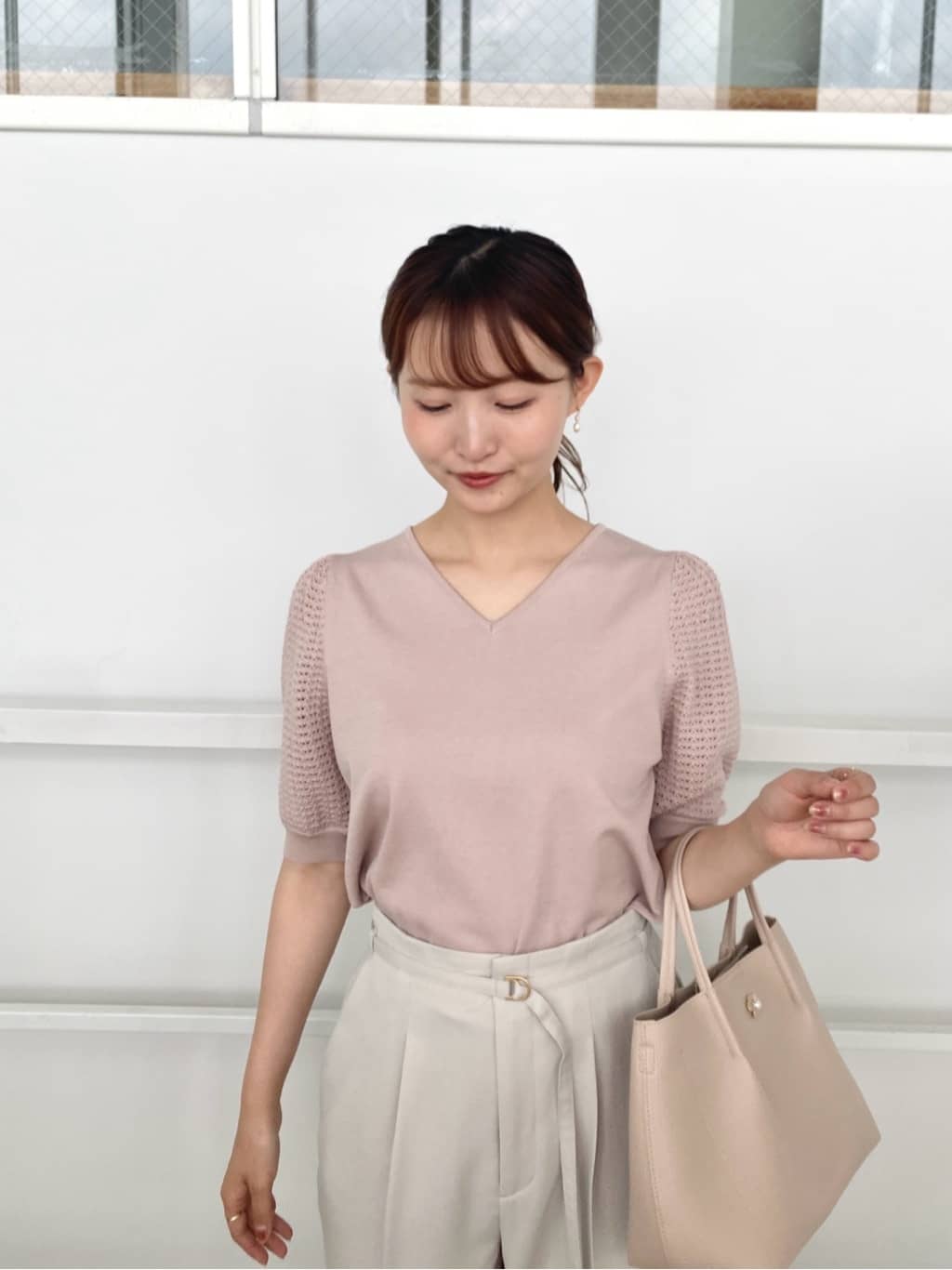 みさかさんの「index｜ストレッチテーパードパンツ【洗濯機洗い可／吸水速乾／防シワ】」を使ったコーディネート