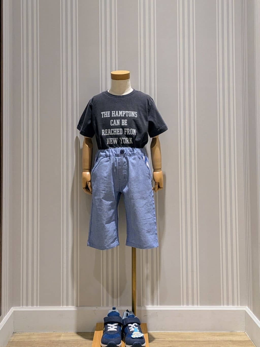 Yoshidaさんの「Dessin｜」を使ったコーディネート