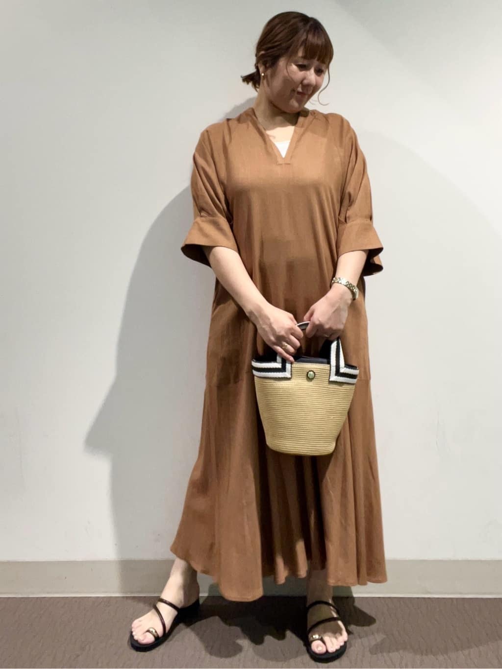 のん.Yさんの「OPAQUE.CLIP｜◆キーネックワンピース【洗える】」を使ったコーディネート