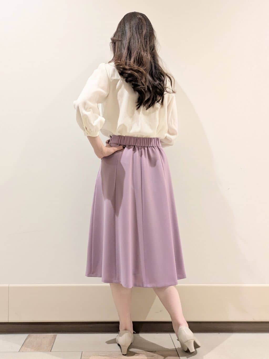 imamiさんの「Reflect｜◆【マシンウォッシュ可／細見え】フレアシルエットスカート」を使ったコーディネート