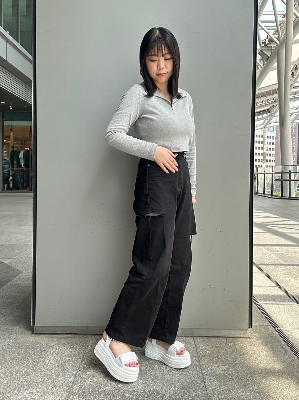 あずみさんの「ESPERANZA｜厚底フラットスポサン」を使ったコーディネート
