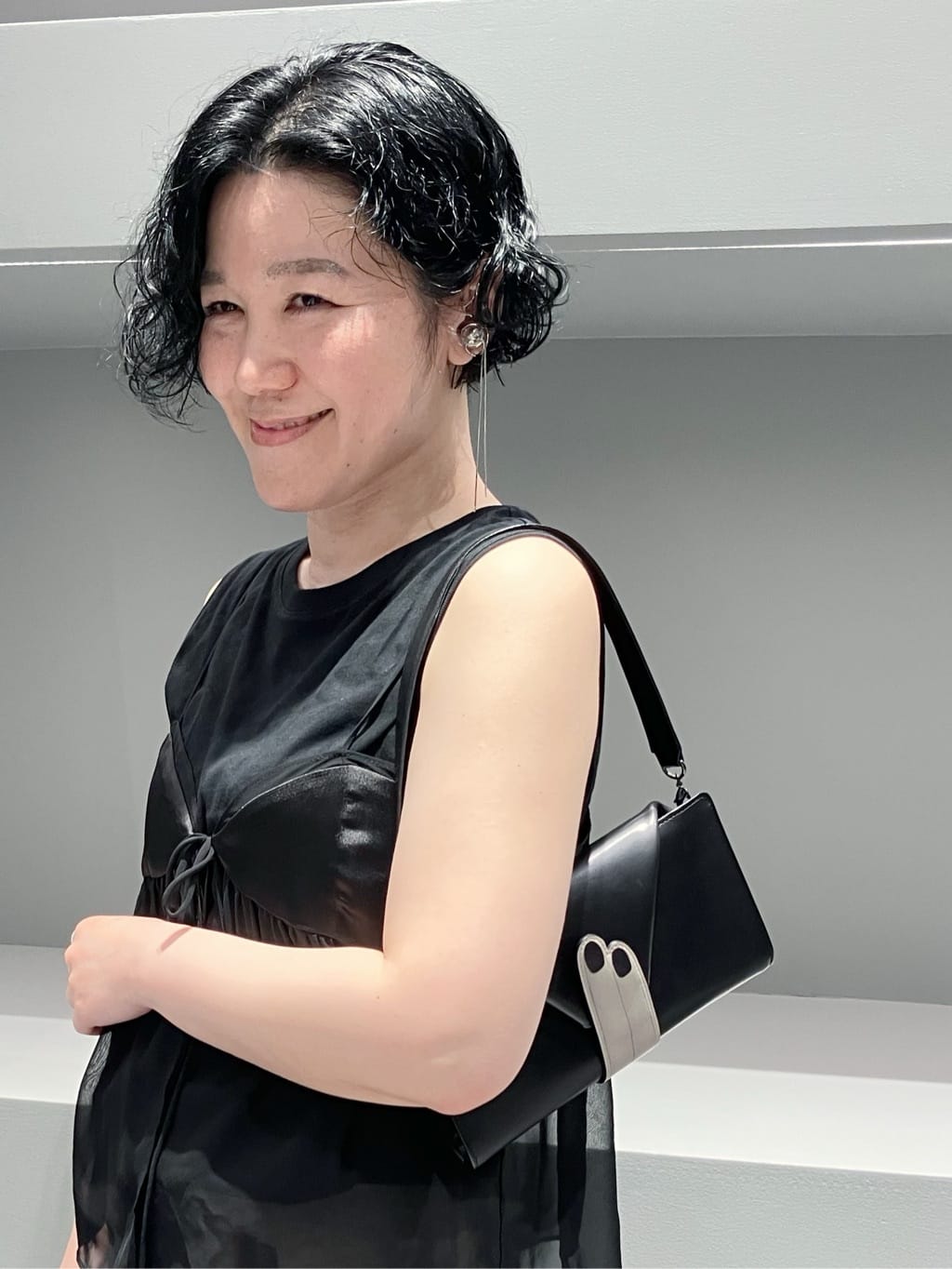 Cさんの「HIROKO HAYASHI｜LEO NECESSARIO（レオ ネチェサリオ）ショルダー付き長財布」を使ったコーディネート