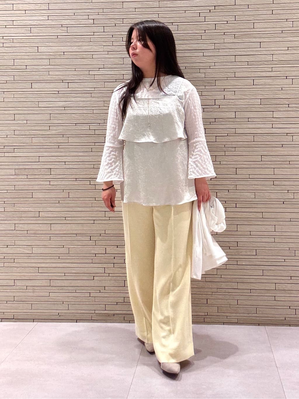 MEGUMIさんの「INDIVI｜」を使ったコーディネート