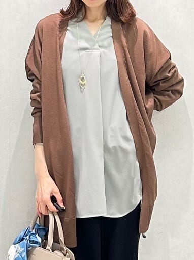 Miwaさんの「UNTITLED｜ライトダブルリングネックレス」を使ったコーディネート