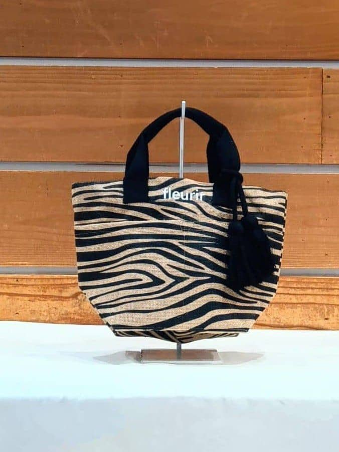 Haruさんの「SHOO･LA･RUE｜◆【高レビュー】夏を彩る ジュートランチトートバッグ」を使ったコーディネート