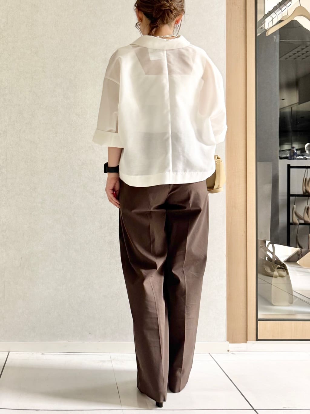 sayuさんの「UNTITLED｜◆【セットアップ可能】オーガンジーボクシーシャツ」を使ったコーディネート