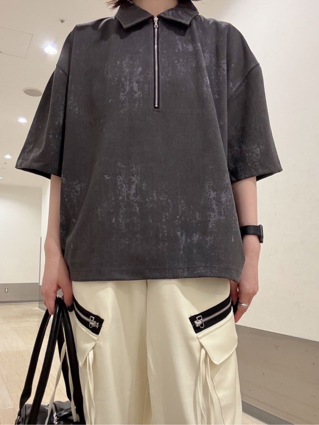 Renaさんの「tk.TAKEO KIKUCHI｜◆ヴィンテージライクハーフジップポロシャツ」を使ったコーディネート