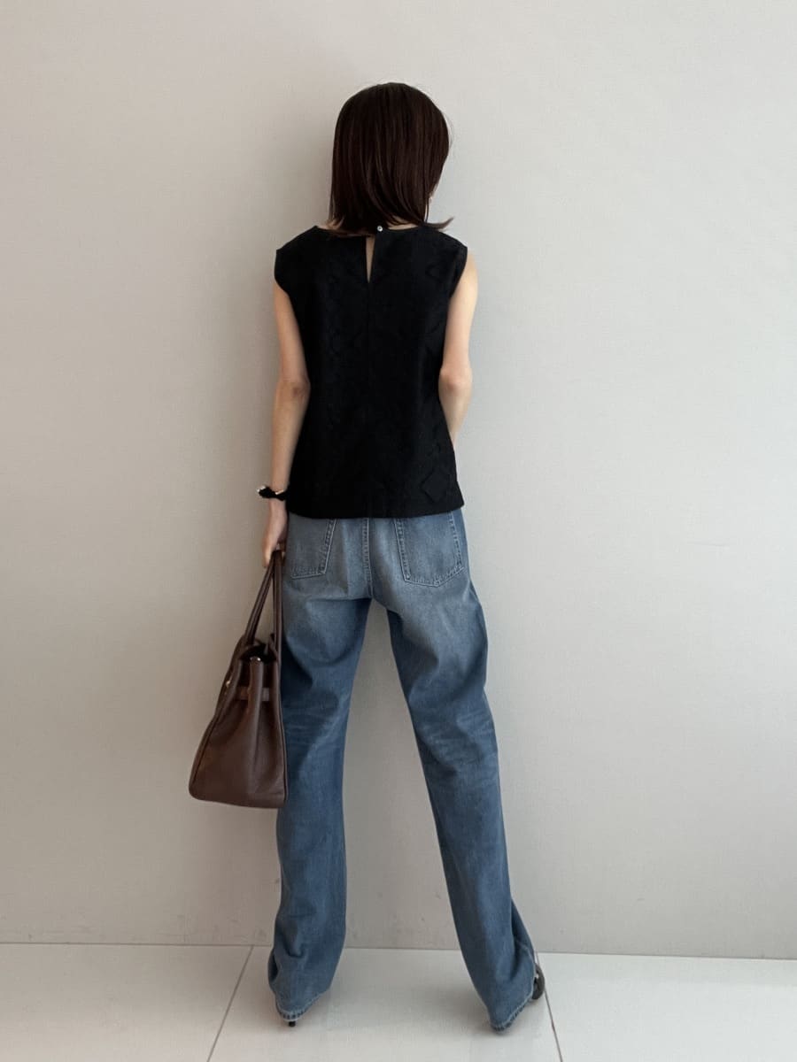 misaさんの「DRESSTERIOR｜【ウォッシャブル】テーパードコンフォートデニム」を使ったコーディネート