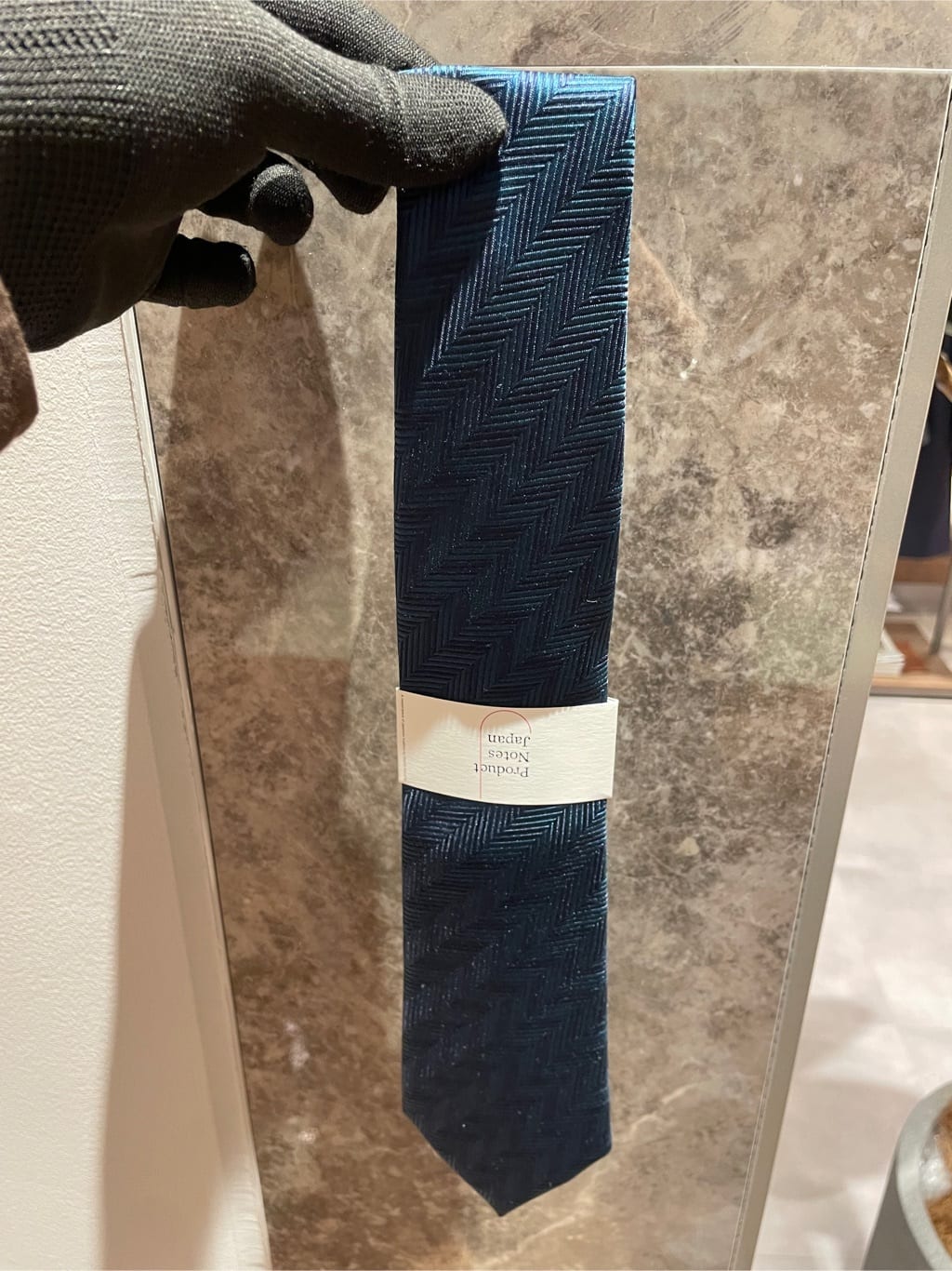 南薗大地さんの「TAKEO KIKUCHI｜【Made in JAPAN】矢絣（やがすり）シルクネクタイ」を使ったコーディネート