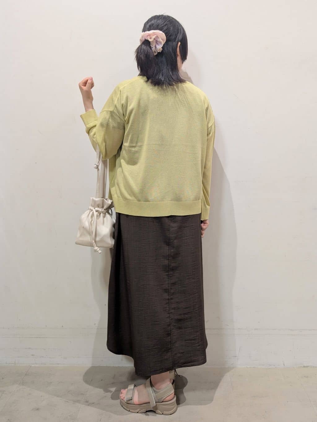 たぼく。さんの「SHOO･LA･RUE｜◆【洗える/S-LL】ナチュラル感が上品 サッと羽織れるカーディガン」を使ったコーディネート