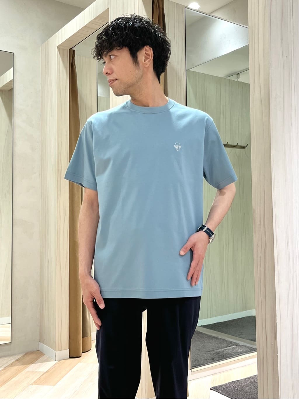 URAさんの「TAKEO KIKUCHI｜ハットモチーフ ジャカード ストライプ シャツ」を使ったコーディネート