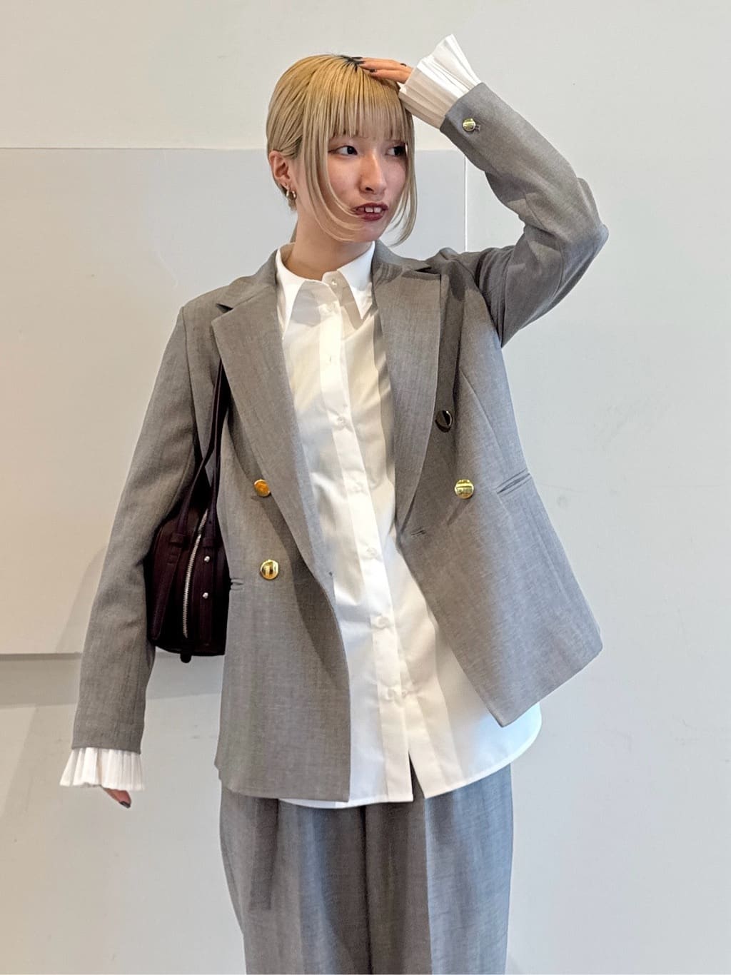 omaさんの「THE SHOP TK｜◆【ONOFF活躍／セレモニー／通勤】CAVIAN Wブレストジャケット／洗える」を使ったコーディネート