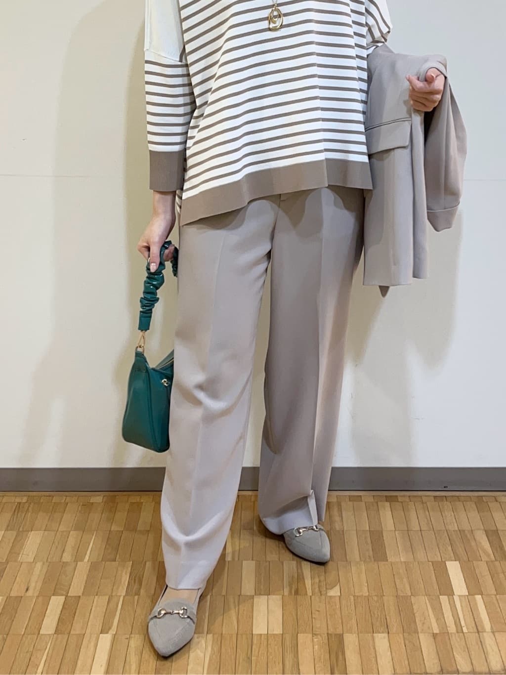 アイナさんの「UNTITLED｜」を使ったコーディネート