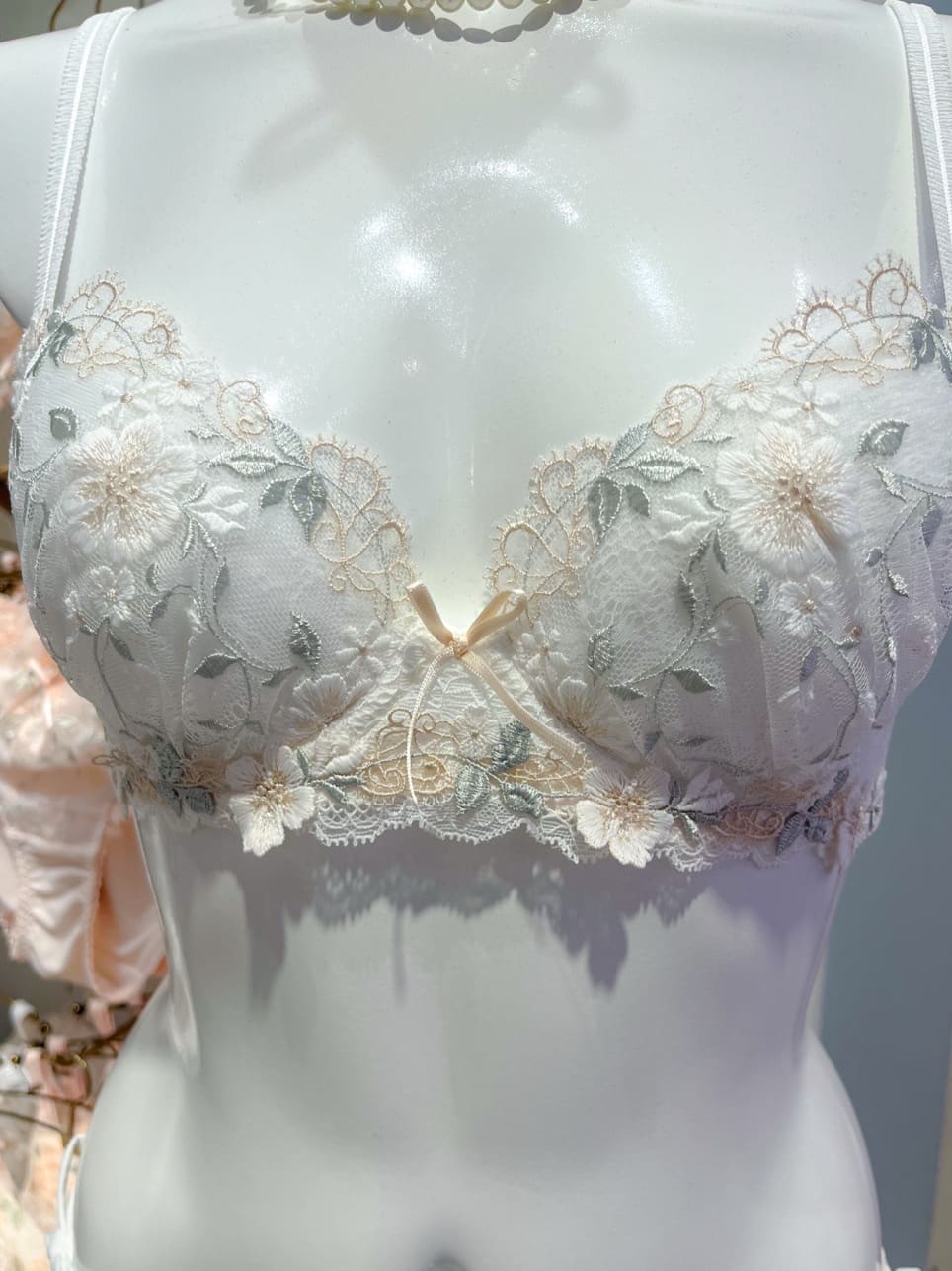 Hisaeさんの「Risa Magli｜シュクリエ ブラジャー（E-F）」を使ったコーディネート