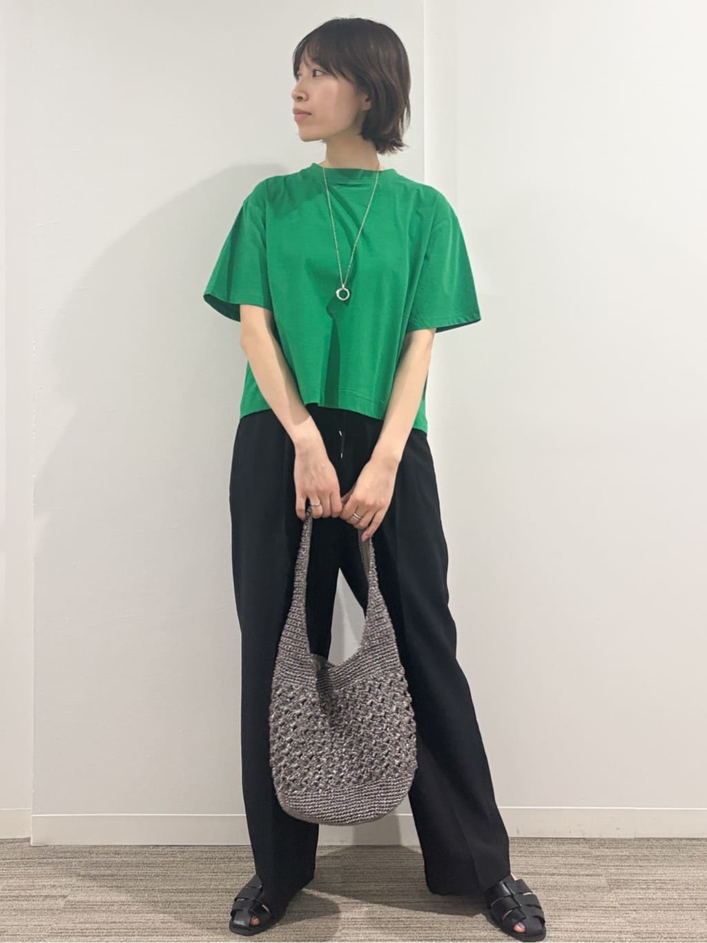 kumiさんの「OPAQUE.CLIP｜◆バックフレアショートTシャツ【洗濯機洗い可】」を使ったコーディネート