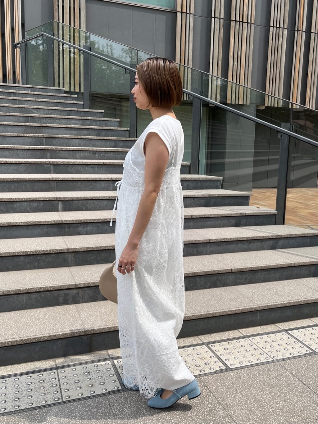 Harukaさんの「INDIVI｜ハイウエストカーブデニム」を使ったコーディネート