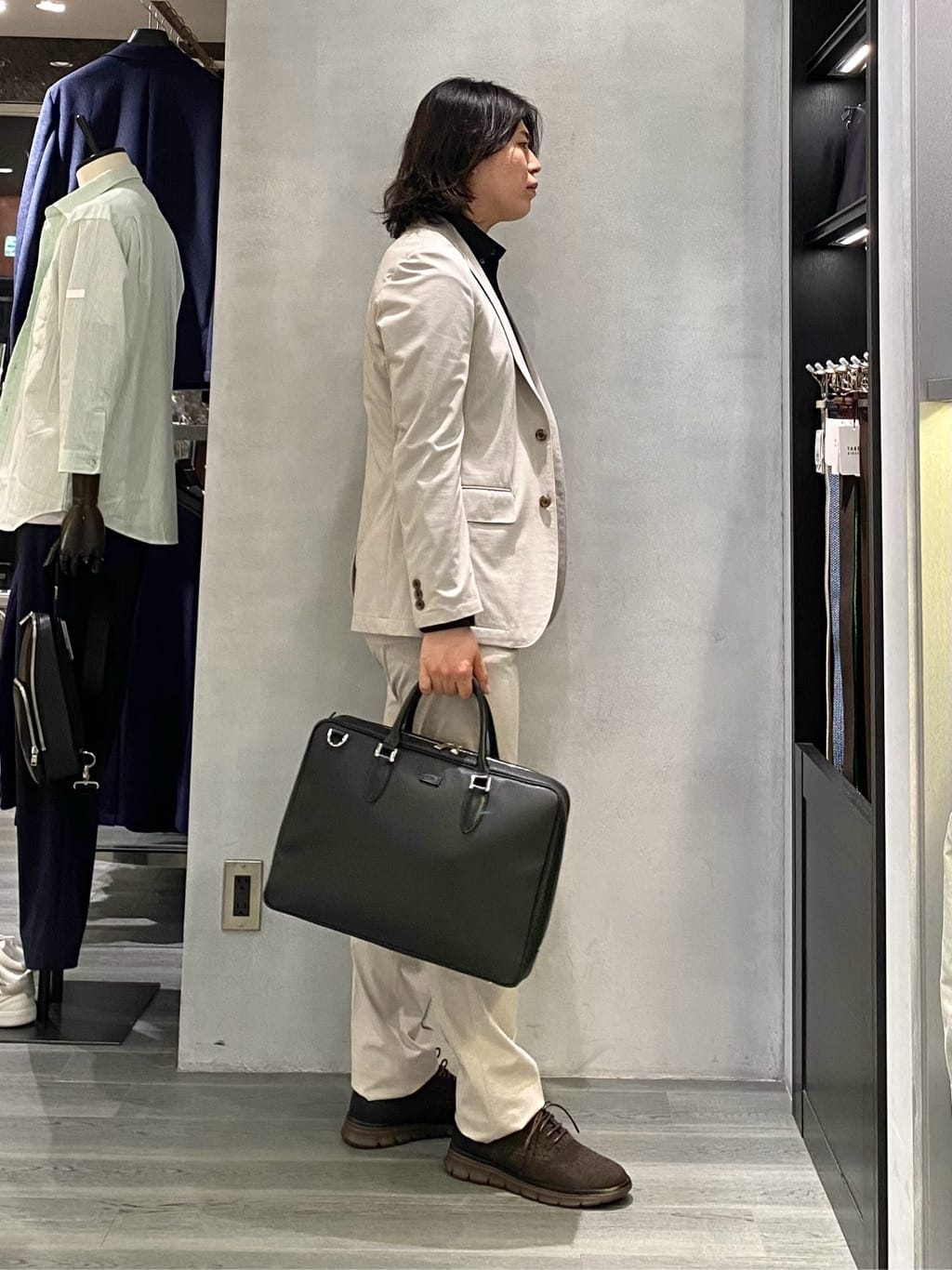 nishiさんの「TAKEO KIKUCHI｜【抗菌防臭/シーズンレス】シアサッカー ジャージシャツ」を使ったコーディネート