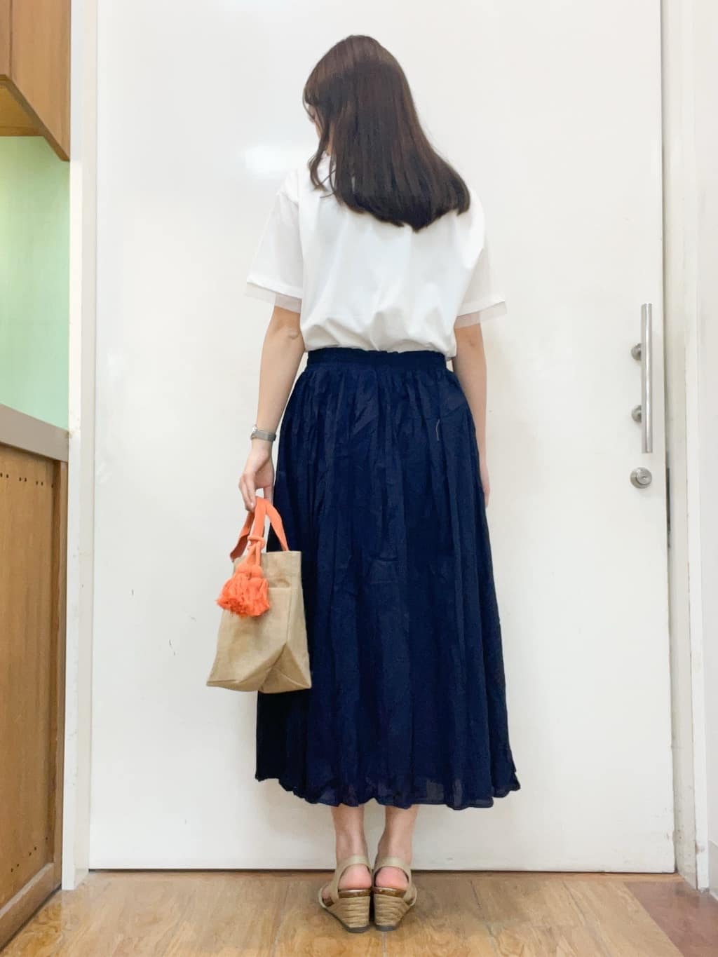sakiさんの「SHOO･LA･RUE｜◆ナチュラルなシワ加工が大人見え エアリーロングスカート」を使ったコーディネート