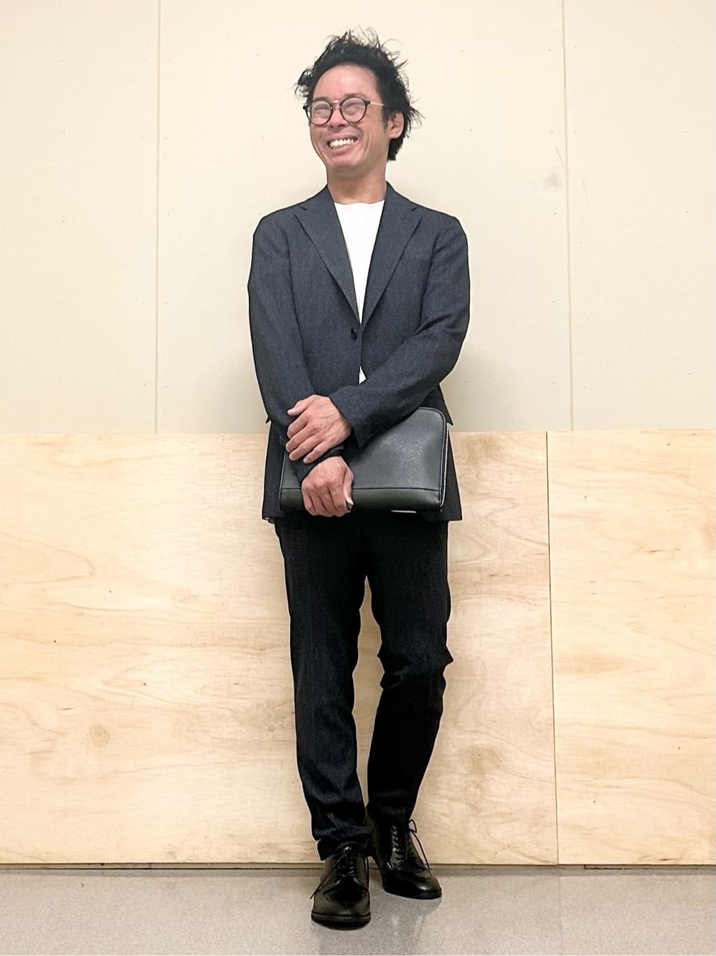 KENJI Iさんの「THE SHOP TK｜【ご好評につき再入荷！！】L字クラッチバッグ 冠婚葬祭/ビジネス/セレモニー/パーティー」を使ったコーディネート