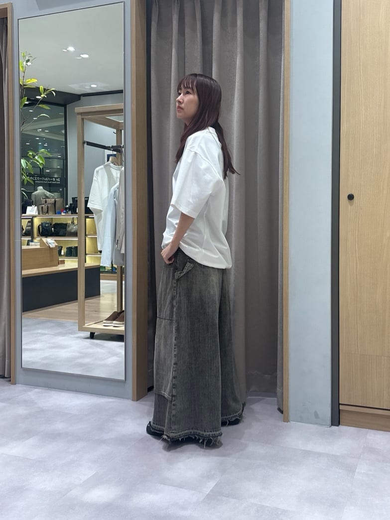 よぴさんの「TAKEO KIKUCHI｜【抗菌防臭／5サイズ展開】ハイゲージポンチ Tシャツ」を使ったコーディネート
