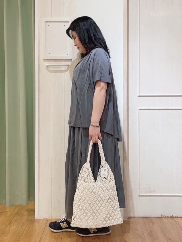 ke-yさんの「SHOO･LA･RUE｜◆マクラメトートバッグ」を使ったコーディネート