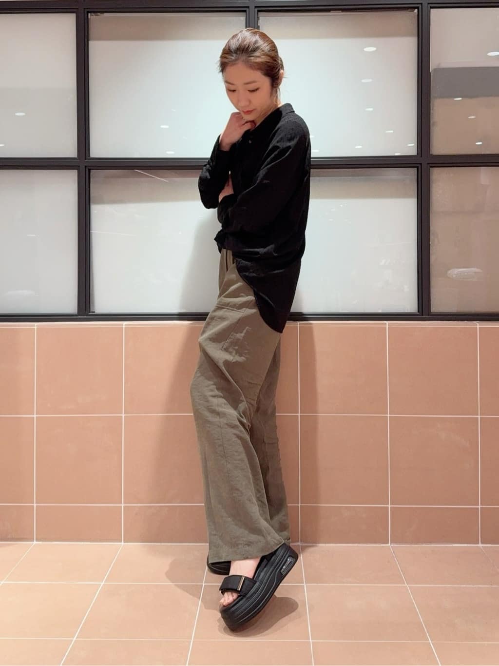 kaoriさんの「ESPERANZA｜厚底フラットスポサン」を使ったコーディネート