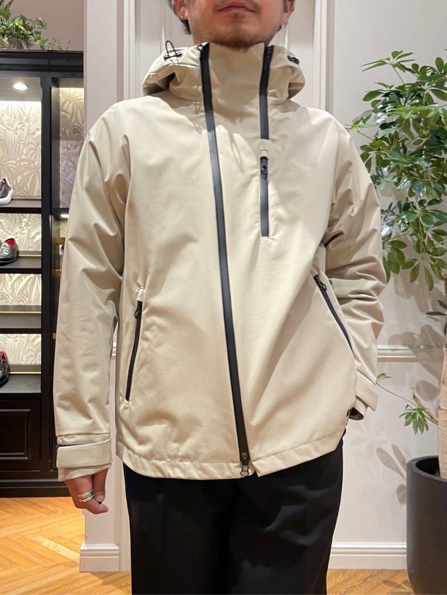 鶴田大士さんの「DRESSTERIOR｜【撥水加工/Safari5月号掲載】ローファー」を使ったコーディネート