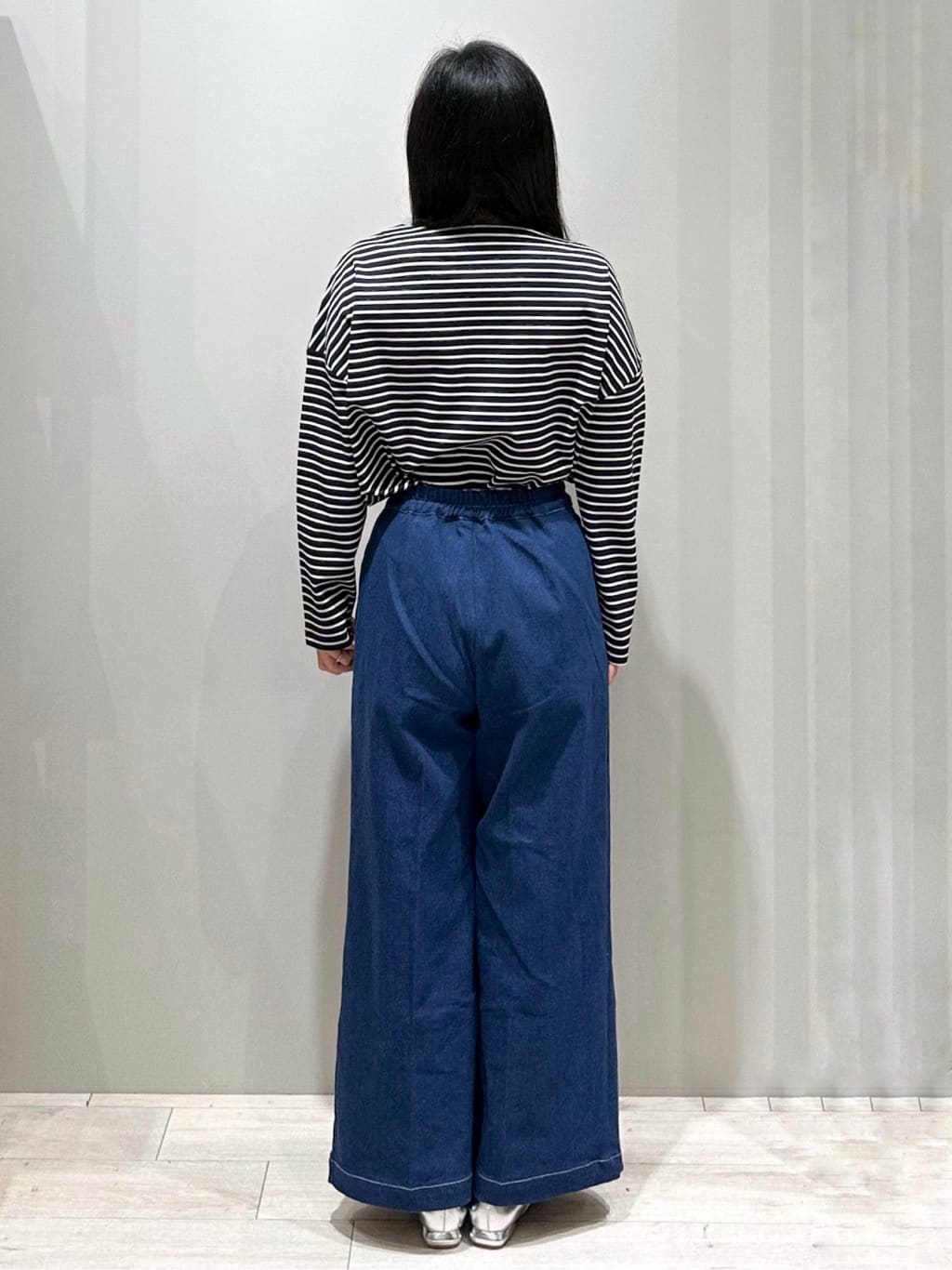 Iguさんの「THE SHOP TK｜◆ドロップショルダープルオーバー【洗える】」を使ったコーディネート