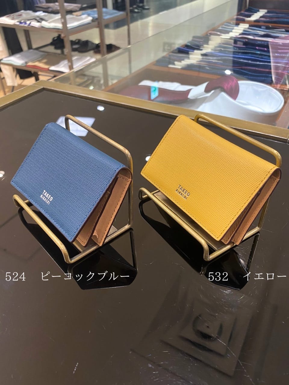 小南大和さんの「TAKEO KIKUCHI｜【ソフト＆ナチュラル】ミニメッシュ レザー 名刺入れ」を使ったコーディネート