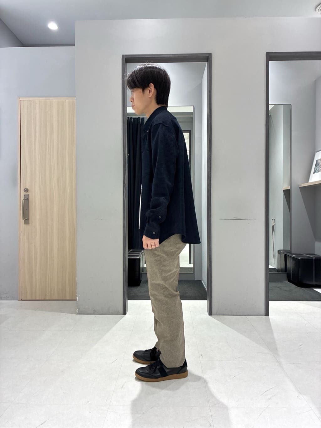 わいずみさんの「TAKEO KIKUCHI｜【抗菌防臭】COOL DOTS（R）ドビープリント パンツ」を使ったコーディネート