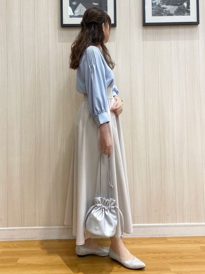 natsuさんの「SHOO･LA･RUE｜◆ストレッチアーモンドトゥパンプス」を使ったコーディネート