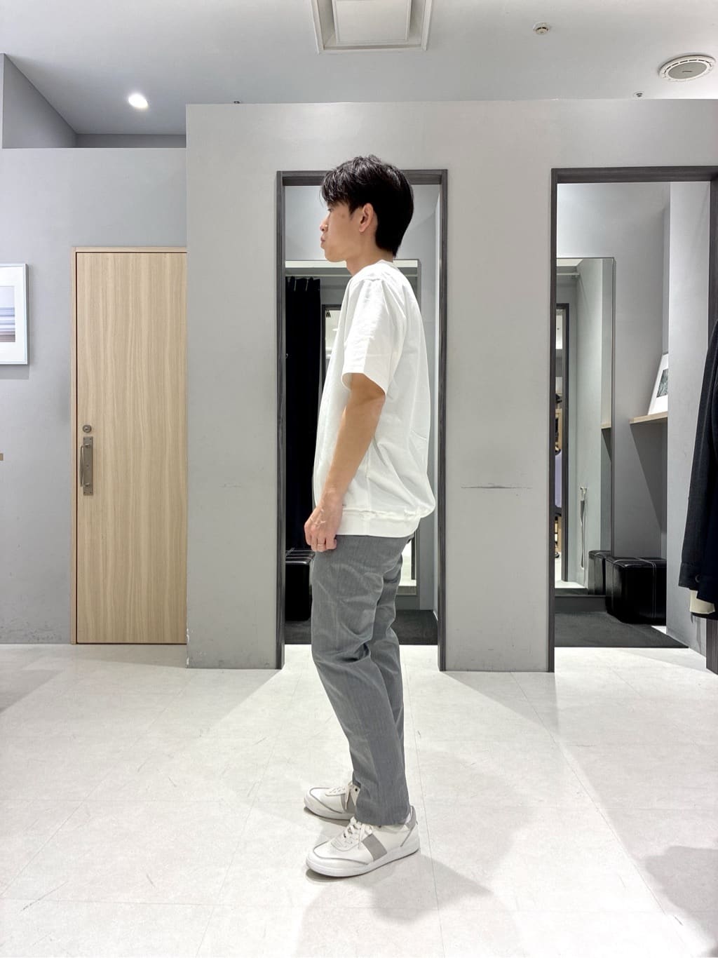 わいずみさんの「TAKEO KIKUCHI｜【抗菌防臭／5サイズ展開】ハイゲージポンチ Tシャツ」を使ったコーディネート